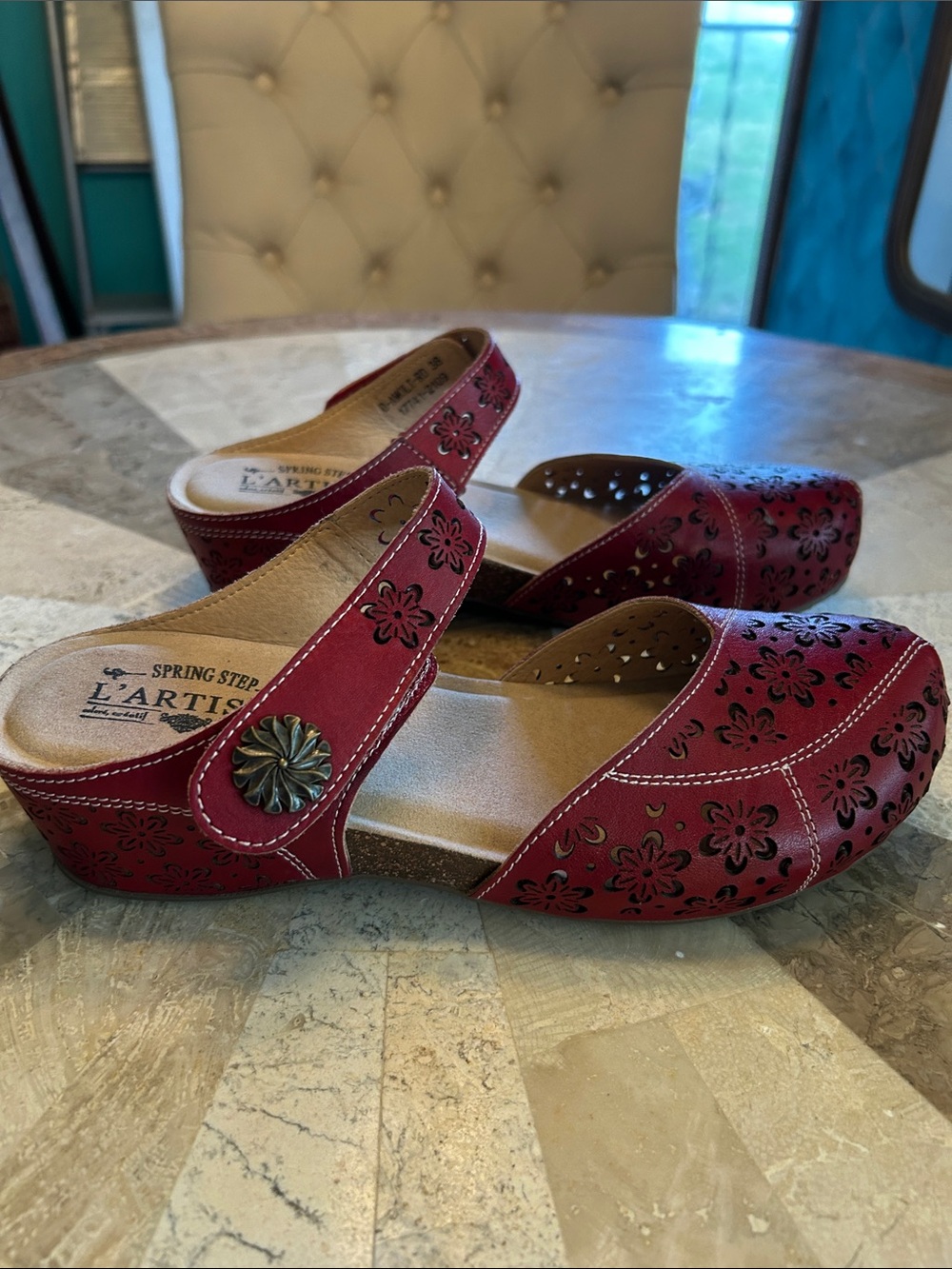 L’Artististe Spring Step Red Leather Shoes